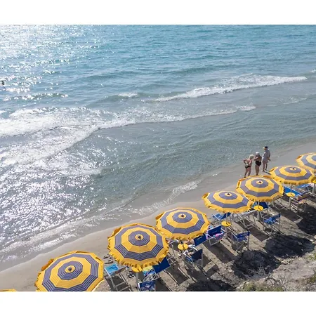 Serra Alimini 2 דירה